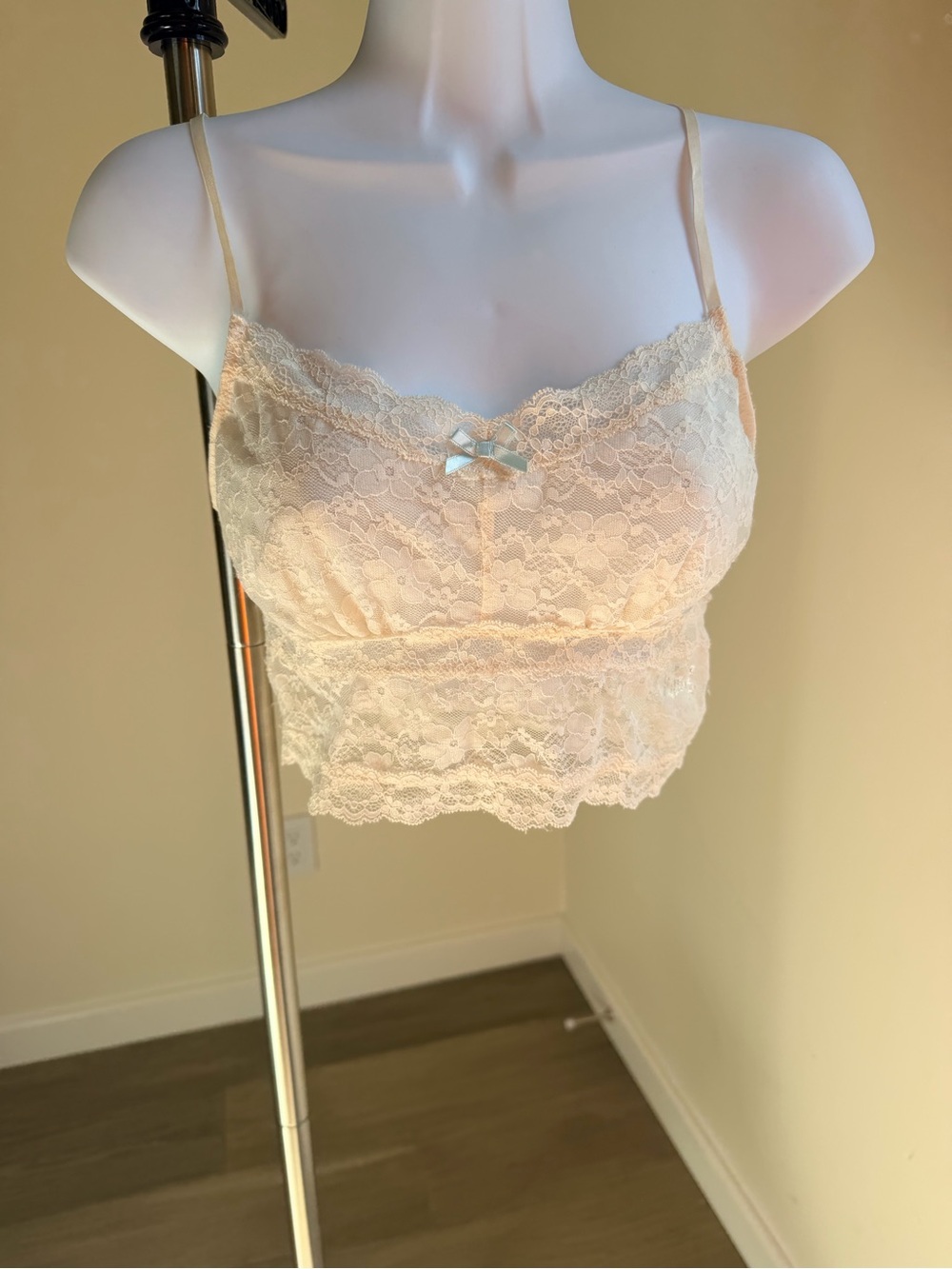 Linea Donatella Cream Lace Camisole Bralette S